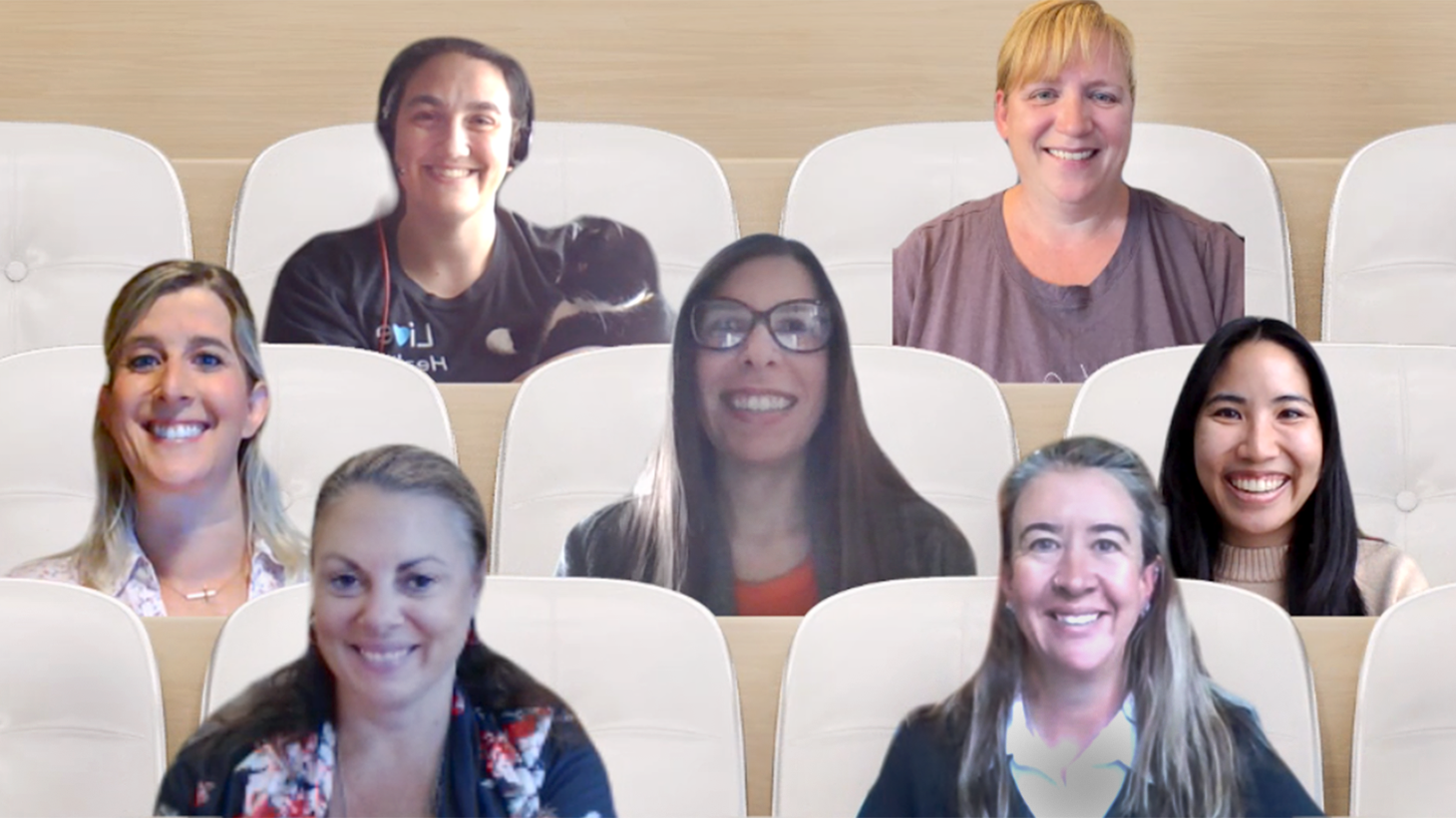 七个女人微笑在团队照片
